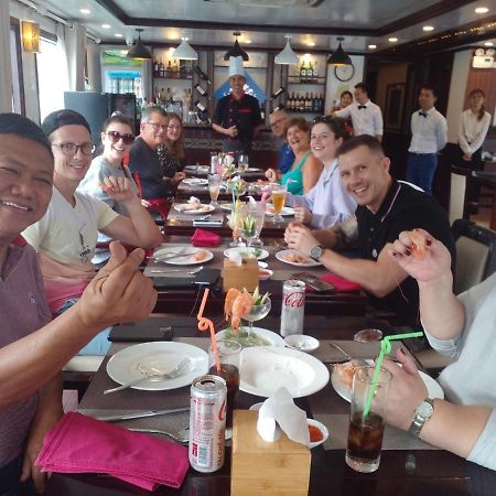 Hotel Halong Sapphire Cruise Nan Giang Exterior foto